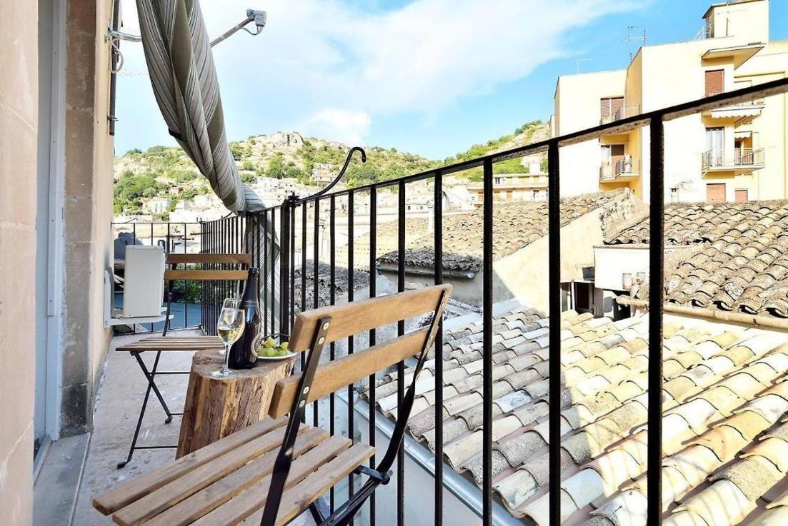 Misar-36 Hotel Modica Luaran gambar